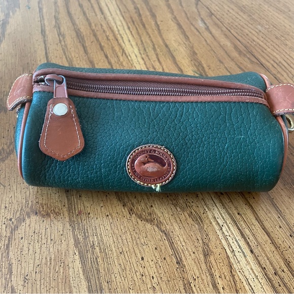 Dooney & Bourke Bags Vintage Dooney Bourke Makeup Bag Hunter Green Pebble Leather Poshmark